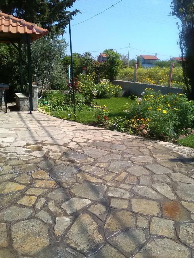 Villa Julia Nea Plagia Buitenkant foto