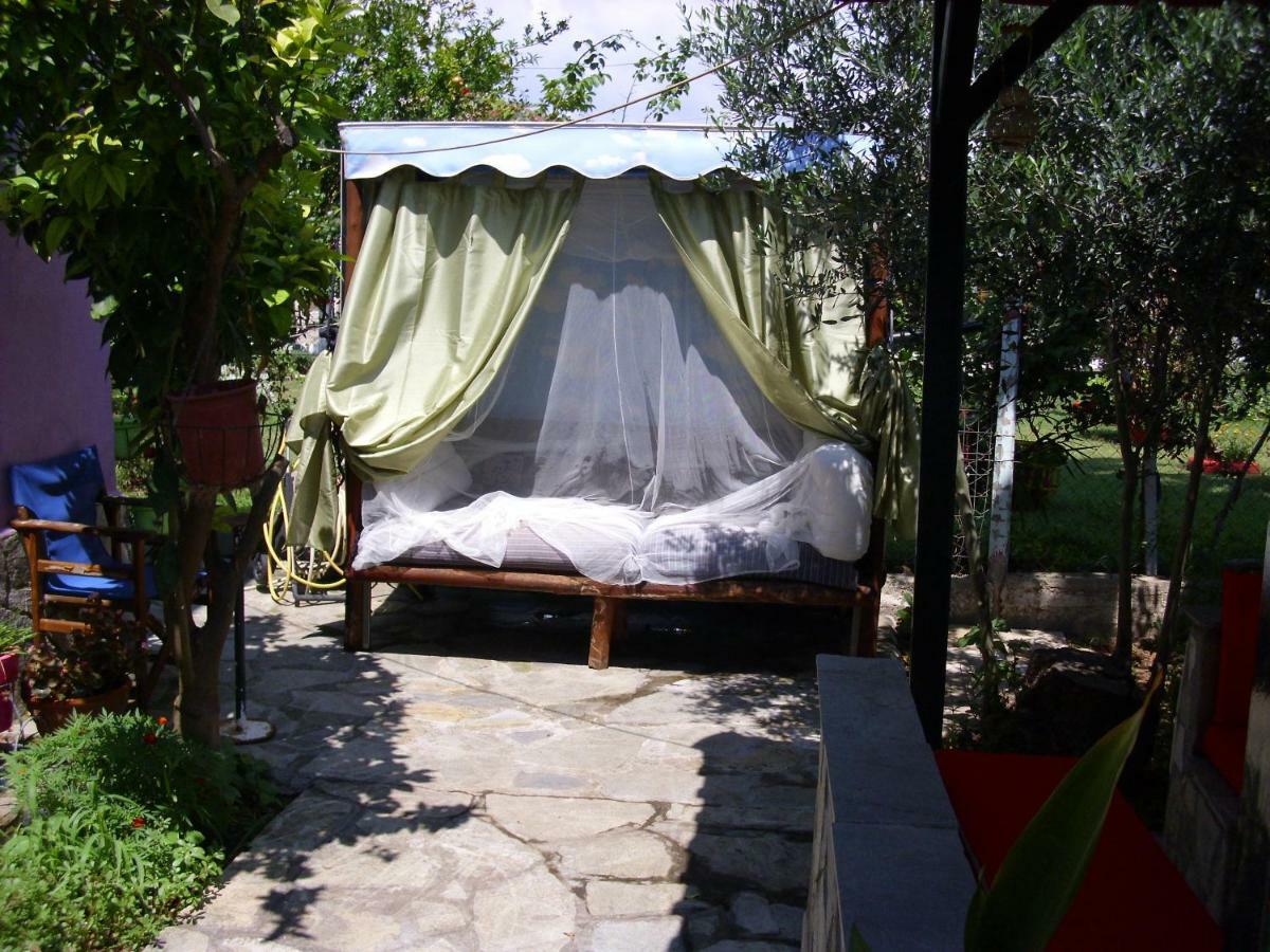 Villa Julia Nea Plagia Buitenkant foto